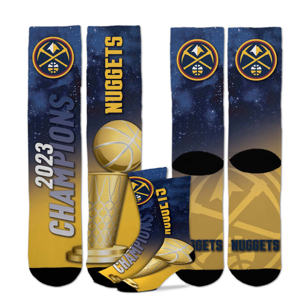 https://www.altitudeauthentics.com/cdn/shop/files/309RSDenverNuggets-2023Champions_CombinedAll_53957_d823d61c-2fce-470b-8c6d-9464ec84dba4_600x600_crop_center.jpg?v=1686602370