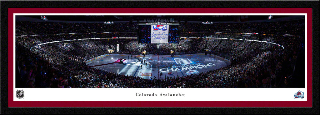 Colorado Avalanche raise Stanley Cup banner before opener - ESPN